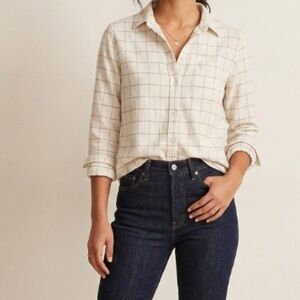 Club Monaco Button Down Flannel Shirt Size Small Plaid Cream Tan